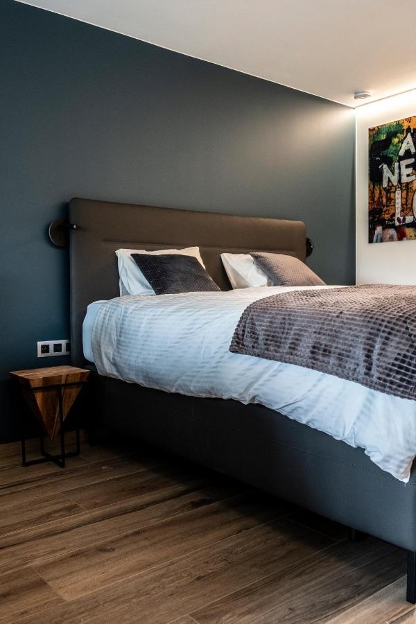 Guesthouse Max Zwijndrecht Dış mekan fotoğraf